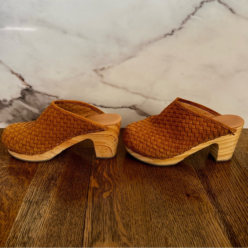 Pilcro Anthropologie Woven Suede Clog Mules Size 7 Boho Wooden Heel - Picture 5 of 9